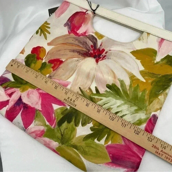 Maurizio Taiuti Genuine Leather Fold Clutch Floral Pink White Cut Out Handles - Picture 10 of 10